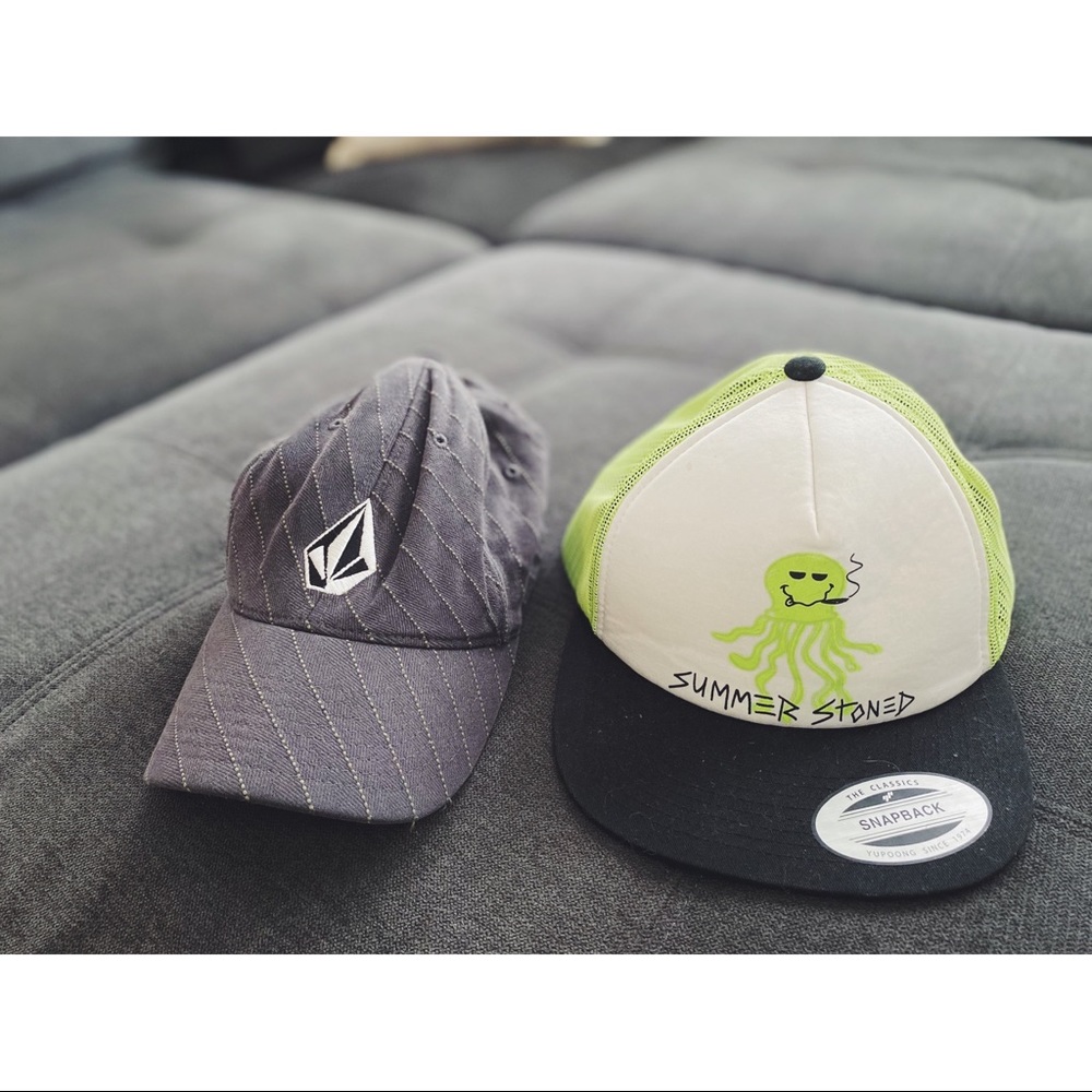🐙 Volcom Hats 🐙 - Picture 3 of 6